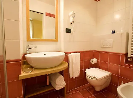 فندق مبيت وإفطار Da Cesare 4*